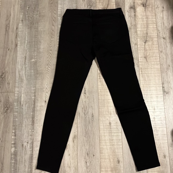 Jessica Simpson Kiss Me Super Skinny - Picture 8 of 9